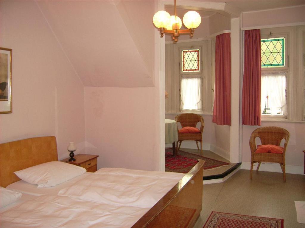 Pension Haus Weller بوبارد الغرفة الصورة