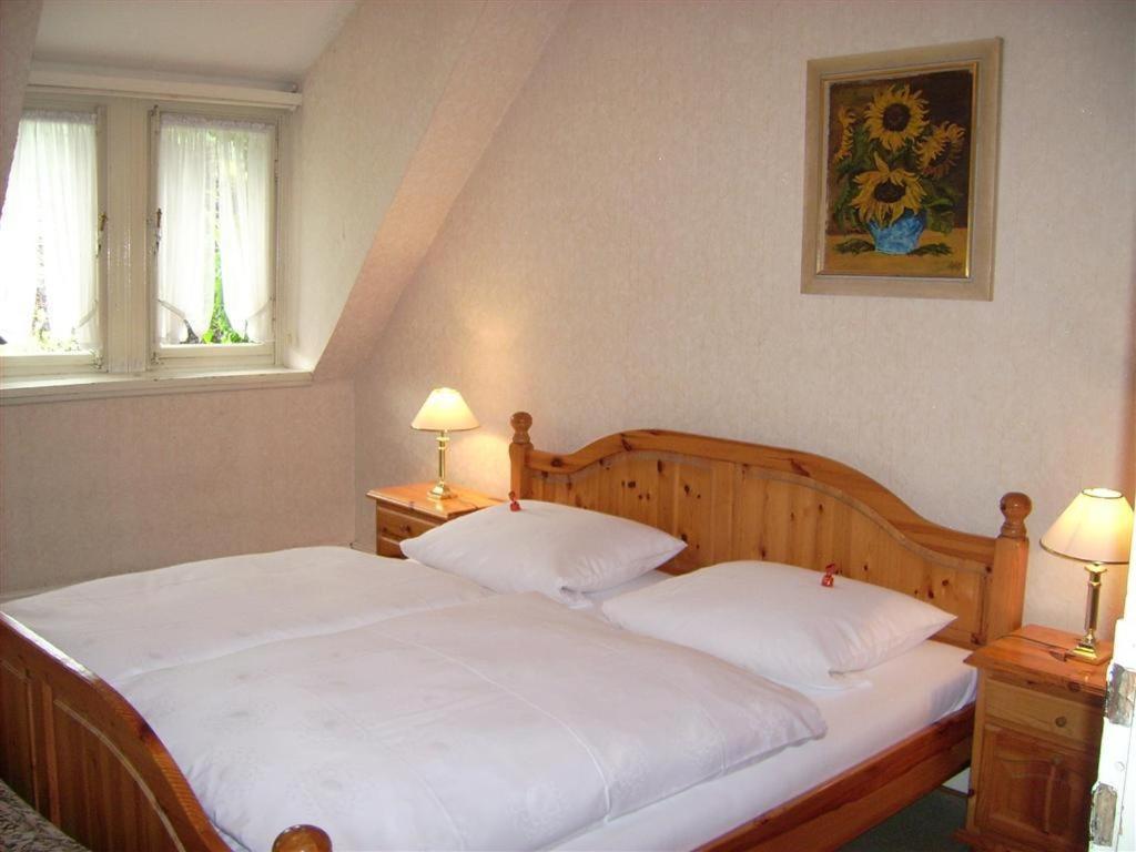 Pension Haus Weller بوبارد الغرفة الصورة